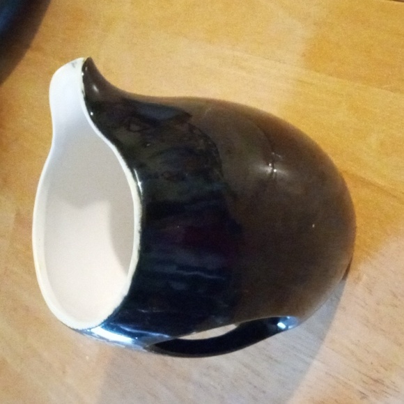 VAT 69 DECORATIVE MUG 6" TALL 5" WIDE FINEST SCOTCH WHISKEY - Picture 3 of 5